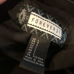 Forever 21 Skirts - Forever 21 beaded fringe black mini skirt size L Forever 21 Skirts - Forever 21 beaded fringe black mini skirt size L